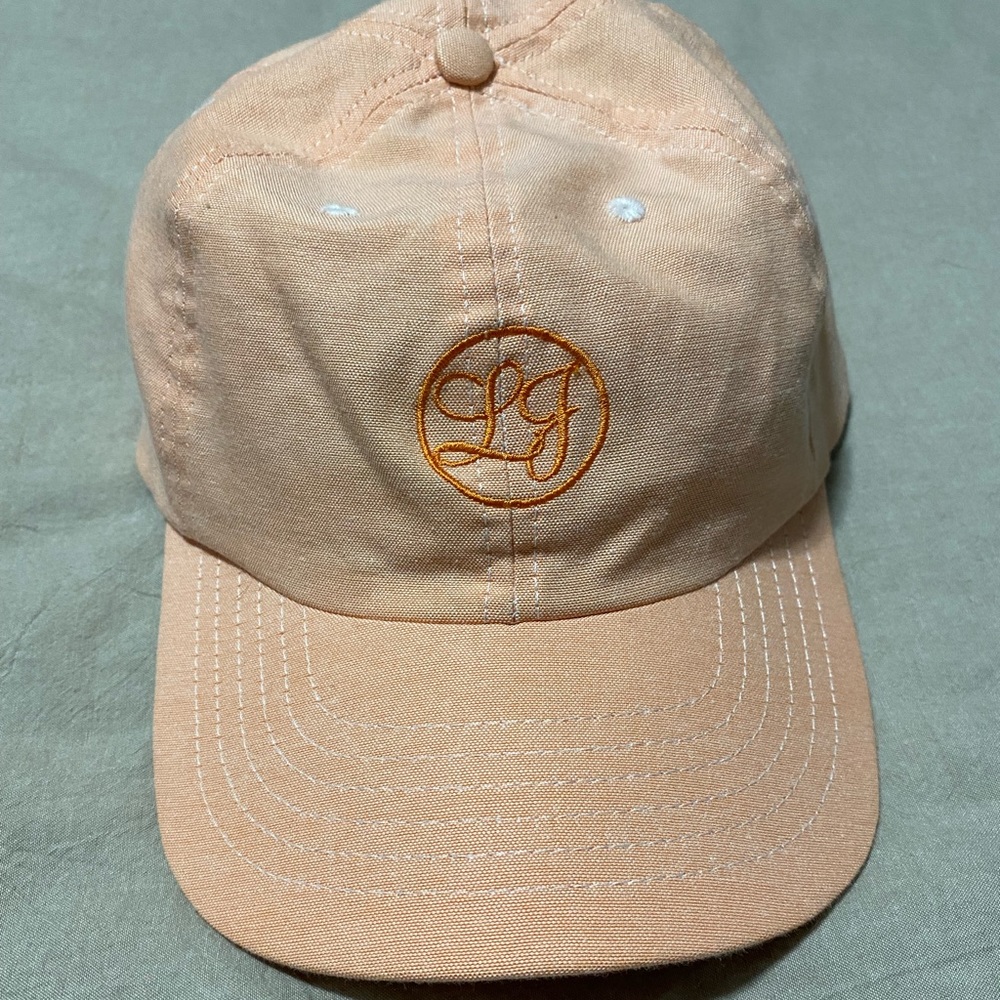 Lauren James hat